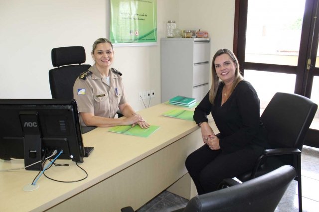 Vice-governadora visita a Fundação Pró-Tocantins e conhece projetos desenvolvidos para os militares