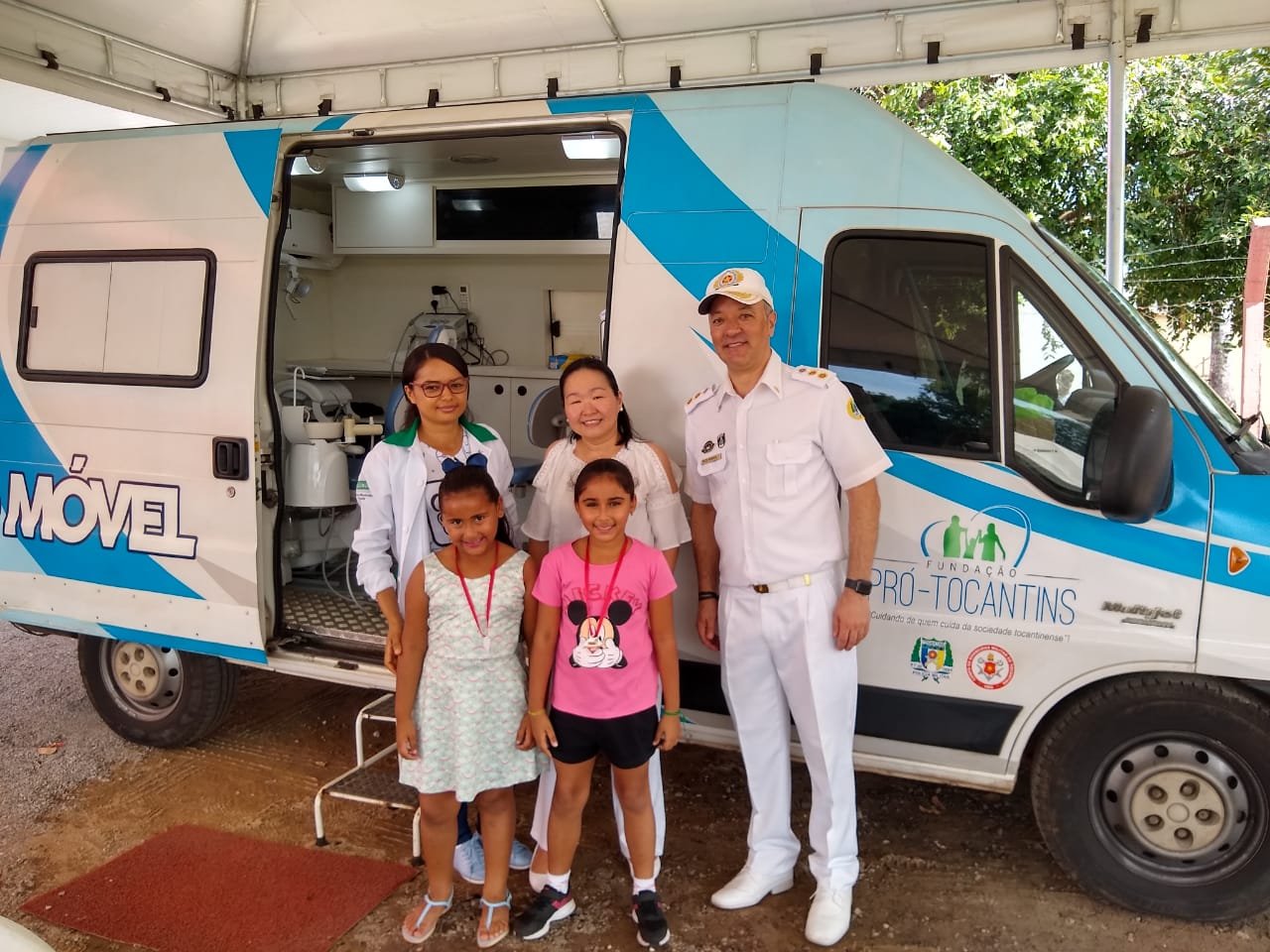 OdontoMóvel presta atendimentos em evento social dos Bombeiros