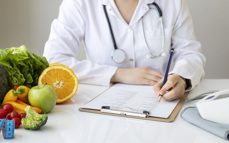 Nutróloga conveniada ao Famcard oferece desconto em consulta