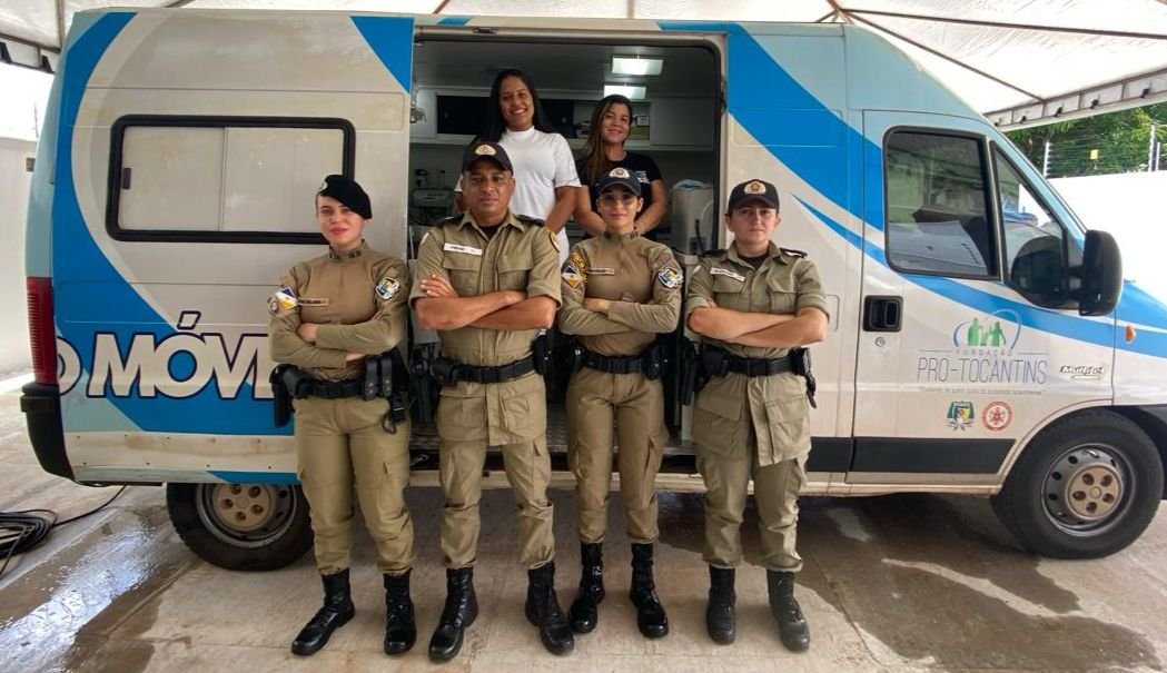 Odontomóvel realiza 231 procedimentos na região do 9º BPM